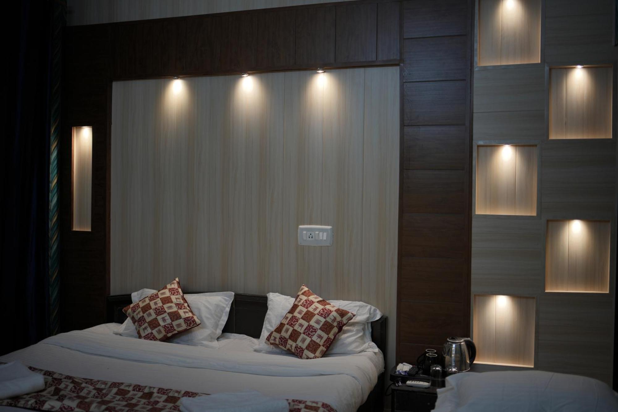 Panambi Tapovan Resort Рішикеш Екстер'єр фото